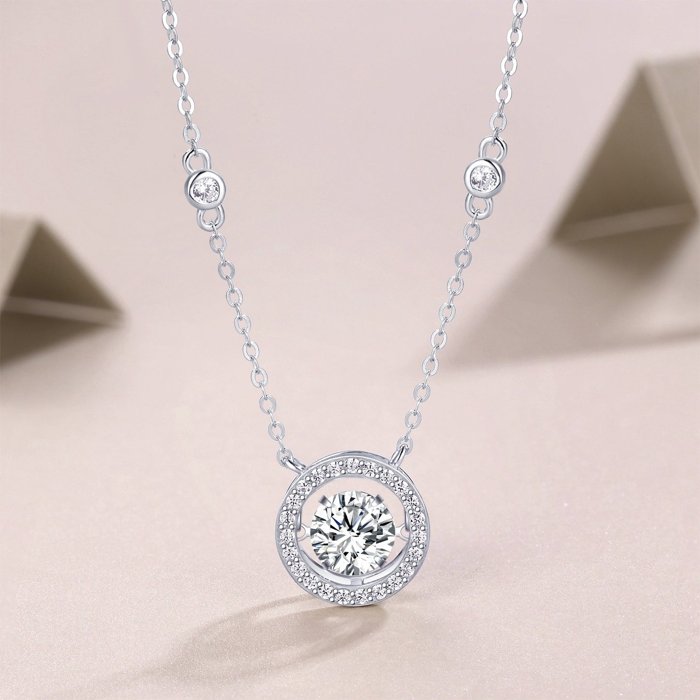 Mobius - A Fashionable And Luxurious Diamond Jewelry Piece