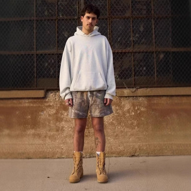 Harajuku-Shorts mit Baumzweig-Camouflage-Print