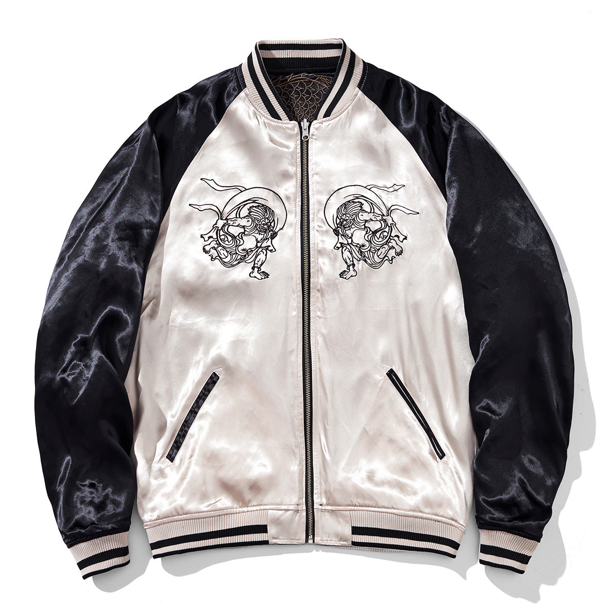 Robuste, wendbare Baseballjacke mit Stickerei